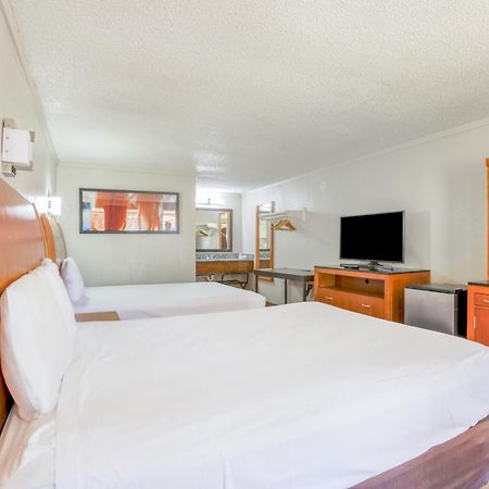 Cozy Garden Inn By Oyo Hwy 40 Richmond Luaran gambar
