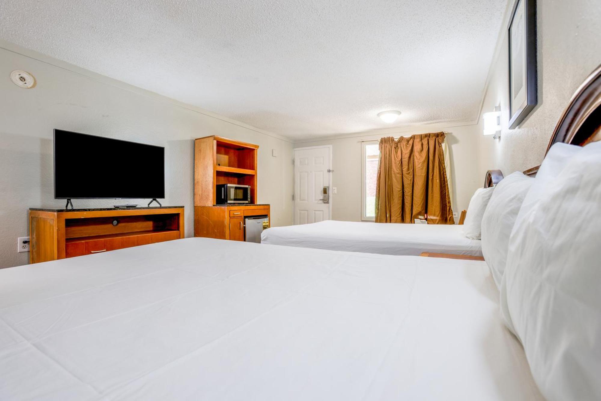Cozy Garden Inn By Oyo Hwy 40 Richmond Luaran gambar